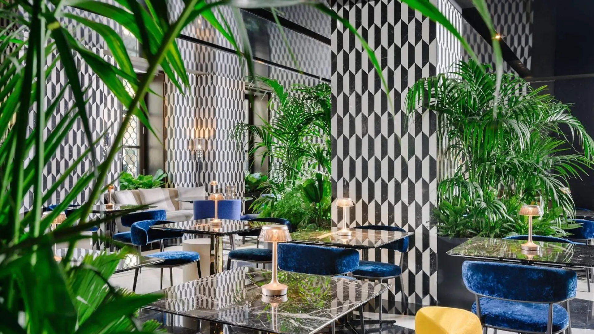 Отель Mandarin Oriental, Милан