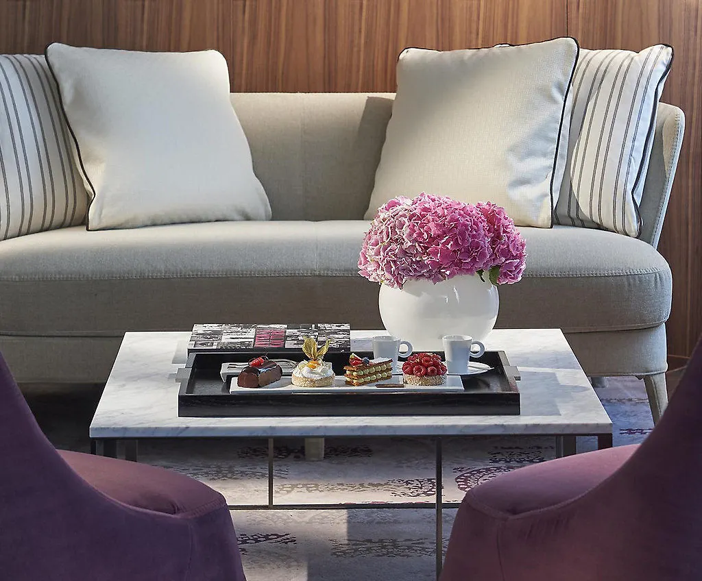 Отель Mandarin Oriental, Милан