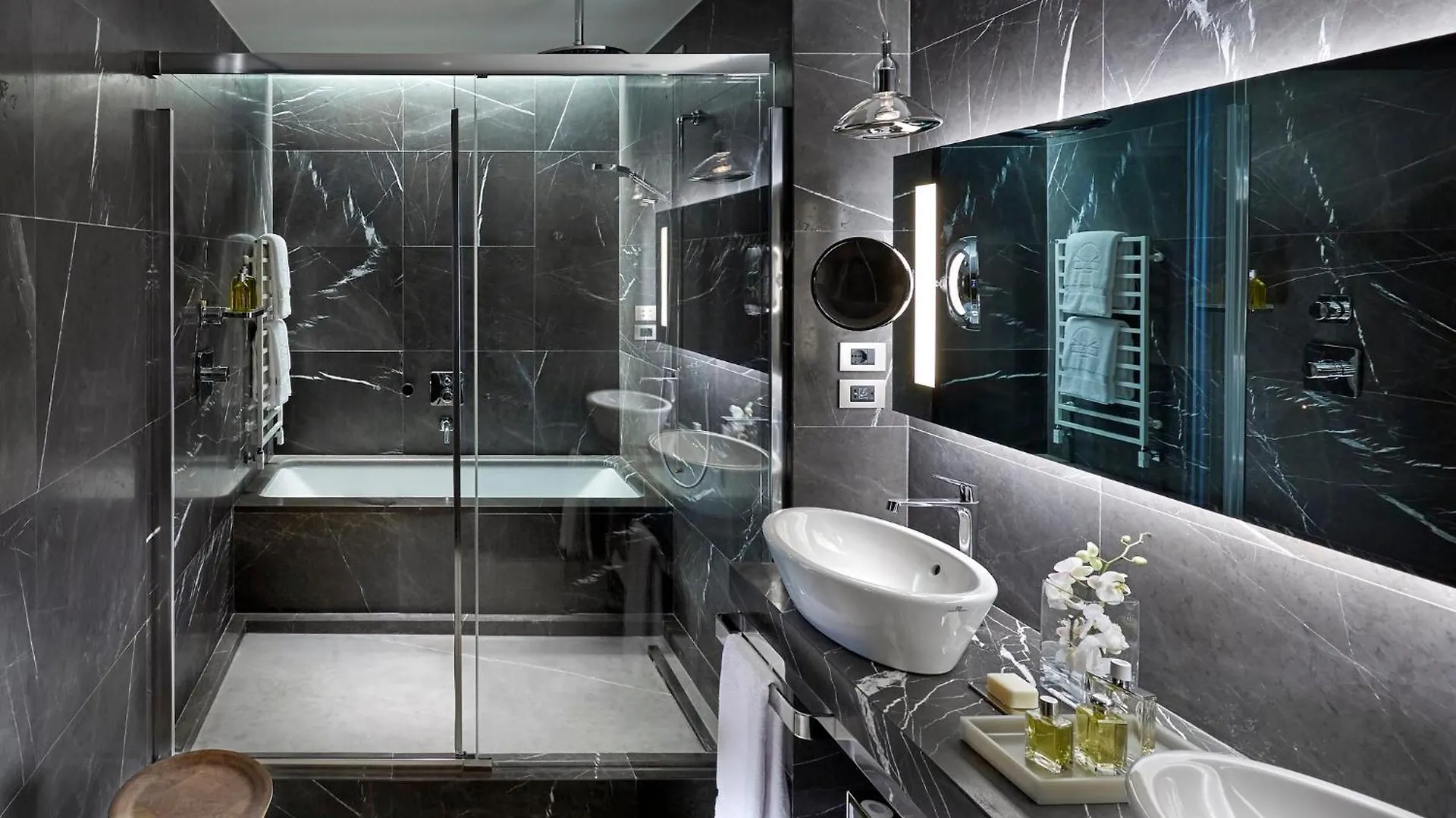 Mandarin Oriental, Milan Otel İtalya